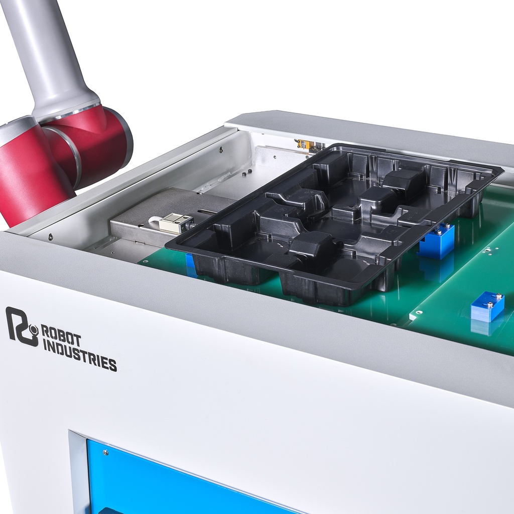 RI CNC tending collaborative station