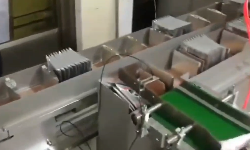 Small bags packing line - fully automated